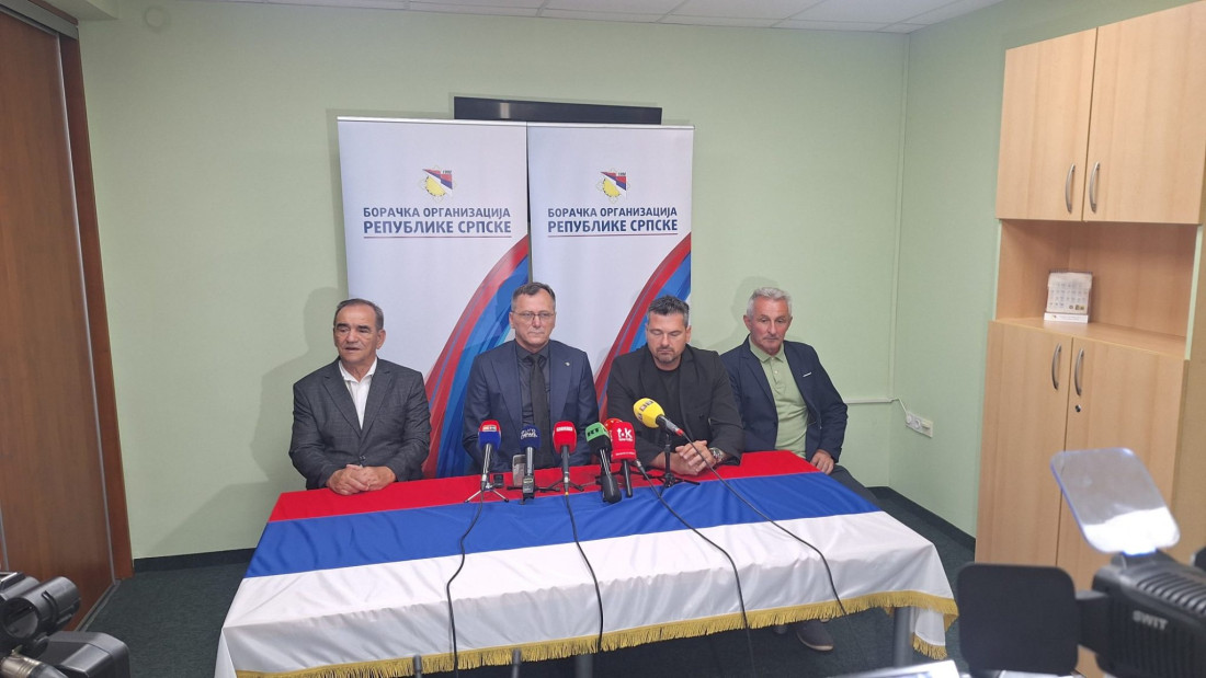 BORS staje iza onih koji su žalili za ratnim zločincem Mladićem: Pozvali građane da dan sahrane provedu u žalosti