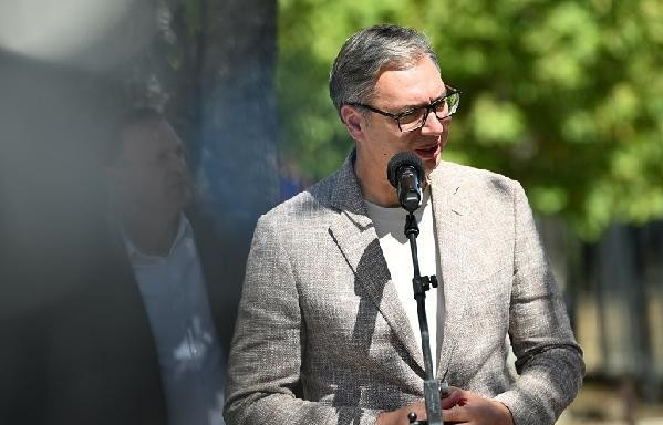 Vučić: Tijelo Ratka Mladića preuzeto u Hagu, popodne bi trebalo stići u Srbiju