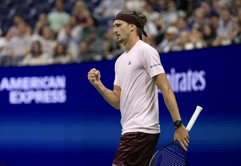 Zverev i Cobolli u trećem kolu US Opena, De Minaur eliminisan