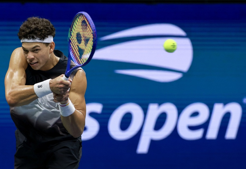Shelton, Tiafoe i Michelsena u četvrtfinalu US Opena