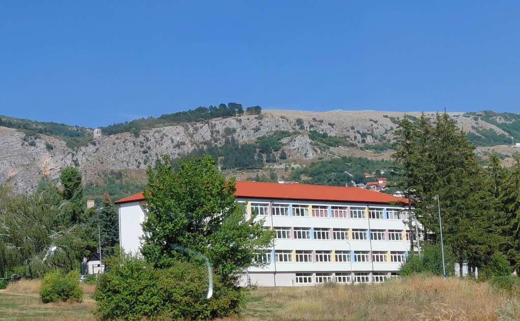 Počela nova školska godina u Kantonu 10, u klupe sjelo oko 4.750 učenika