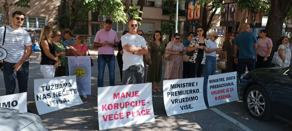 Službenici i namještenici u pravosuđu HNK stupili u generalni štrajk
