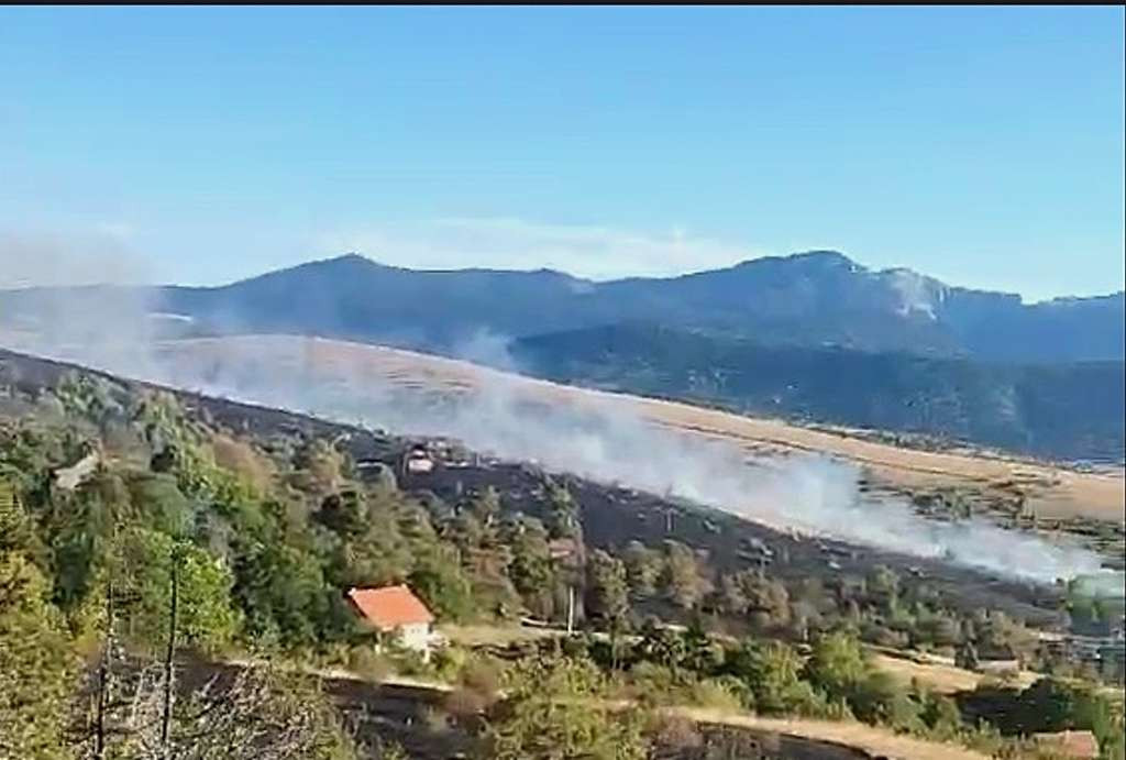 Teška situacija na požarištima u Drvaru, ponovno zatražena pomoć iz zraka