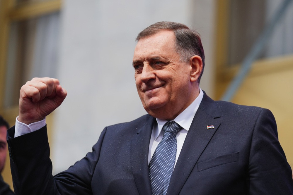 Dodik: Granice koje su drugi crtali među Srbima slabije su od onoga što nas vijekovima spaja