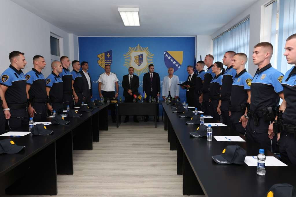 Dvadeset policijskih službenika stupilo na dužnost u Upravi policije MUP-a BPK Goražde