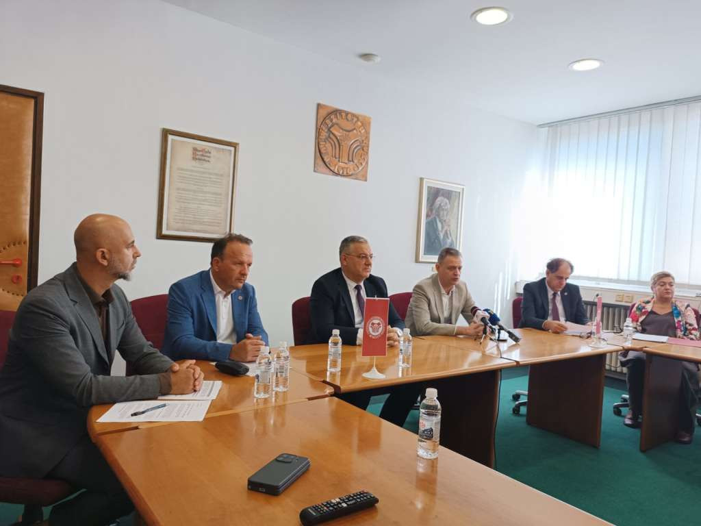 Univerzitet u Tuzli obilježava 50 godina rada