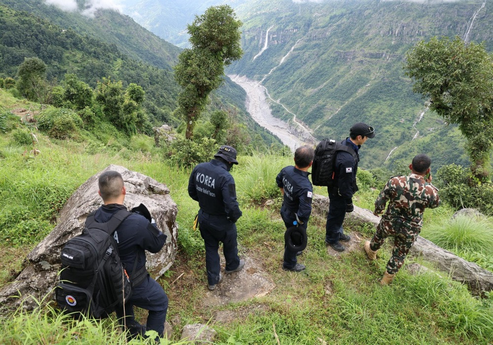 Nada da će se pronaći još preživjelih među hiljadama nestalih u Nepalu blijedi