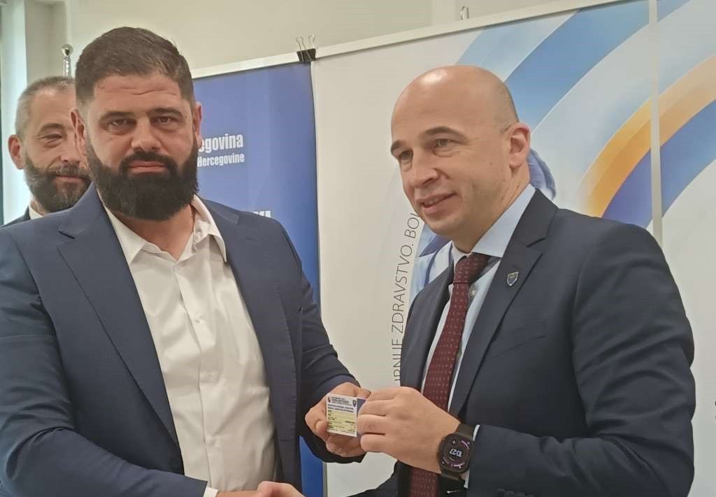 Predstavljena digitalna zdravstvena knjižica za osiguranike ZDK-a