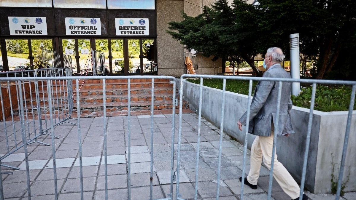 U BiH pet novozaraženih, jedna osoba preminula