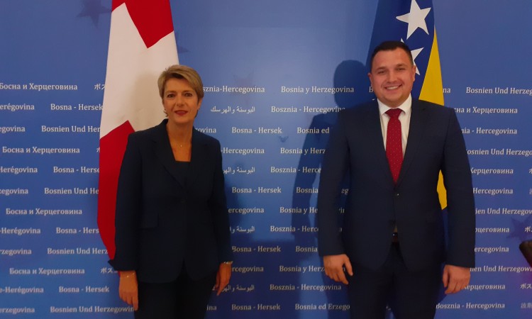 Keler-Suter: Švicarska će nastaviti pružati podršku za prihvatni centar Lipa