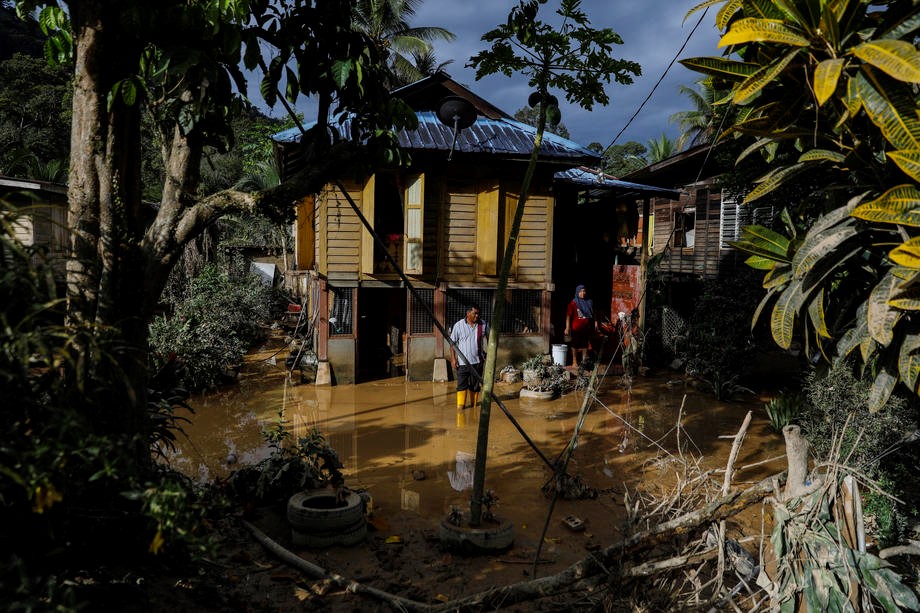 U poplavama u Maleziji poginulo 14 osoba