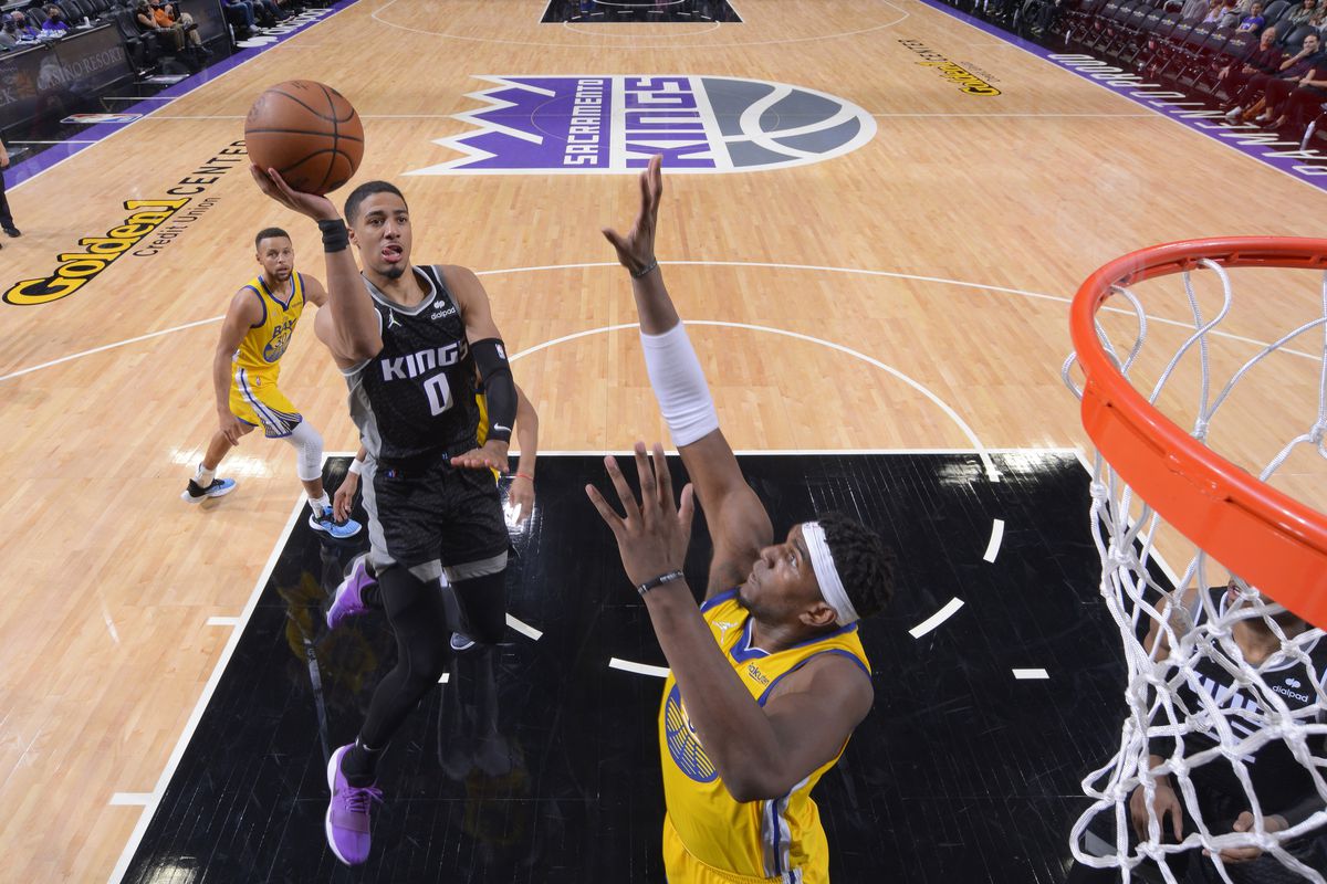 Golden state savladao Sacramento, Oklahoma na gostovanju bolja od Memphisa