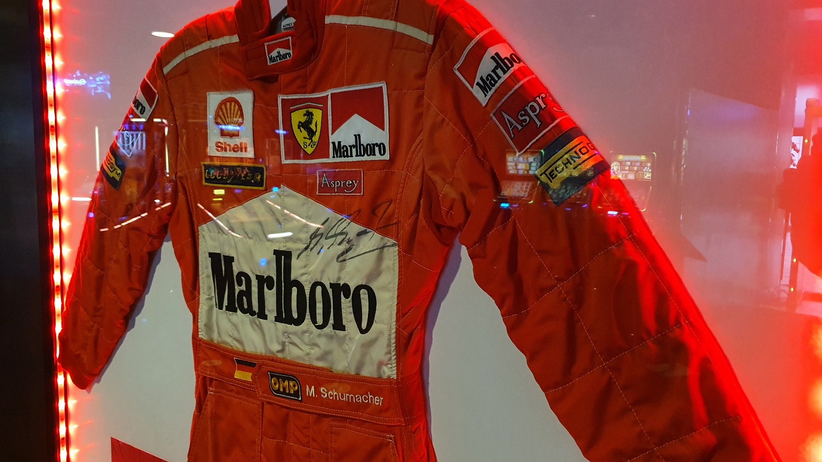 Schumacherov kombinezon izložen u Sarajevu