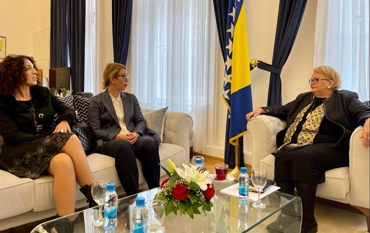 Turković se sastala sa advokaticama Edina Vranja, ambasadorica Smajić pozvana na konsultacije