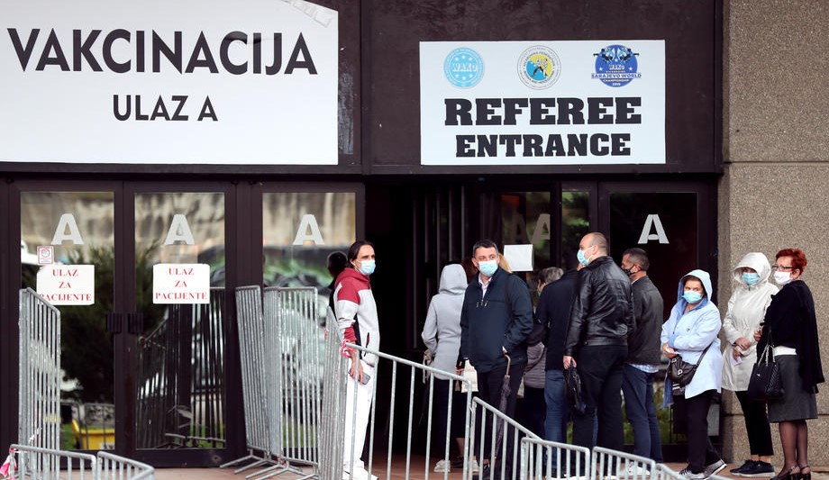 U FBiH dato 663.367 doza vakcina protiv COVID-19, najviše u KS