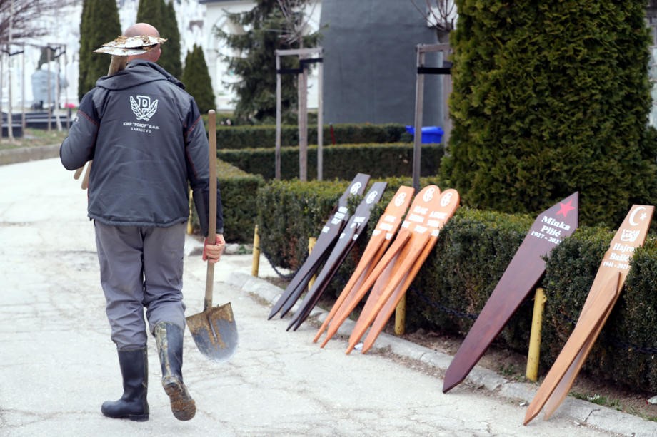 Za devet mjeseci u BiH 25 posto više umrlih u odnosu na 2020.