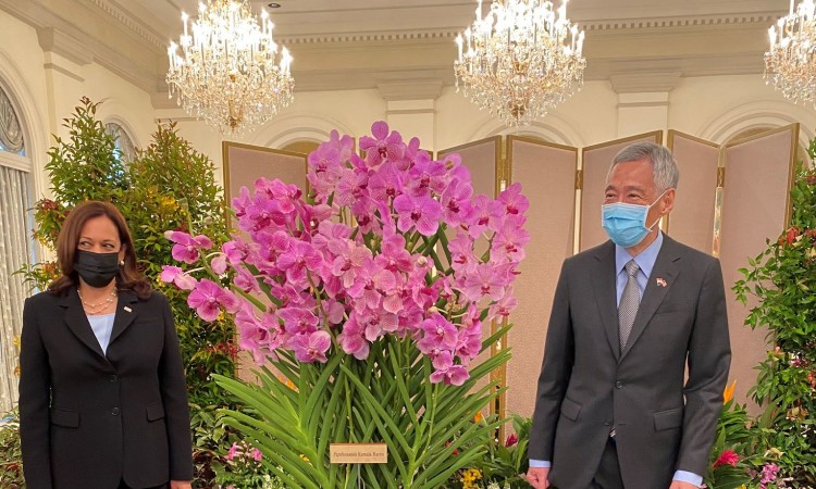 Harris u Singapuru: Fokus mora ostati na evakuacijama iz Afganistana