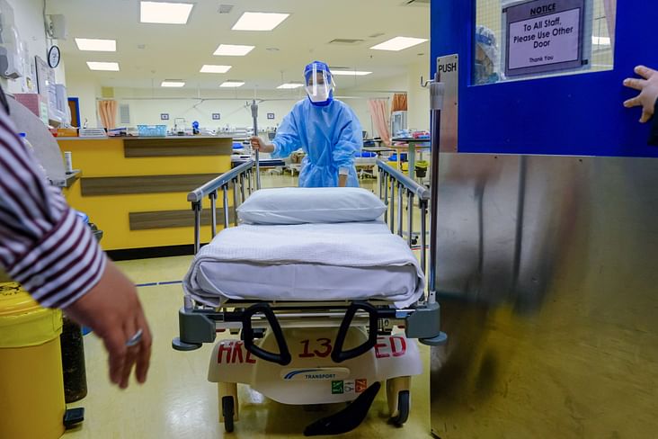 Manji rizik da će zaraženi omikronom biti hospitalizirani