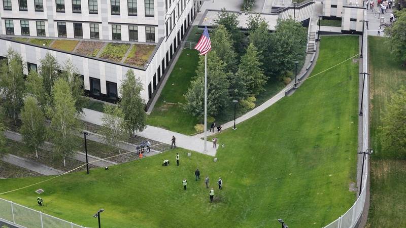 SAD naložile porodicama zaposlenih u ambasadi u Ukrajini da napuste zemlju