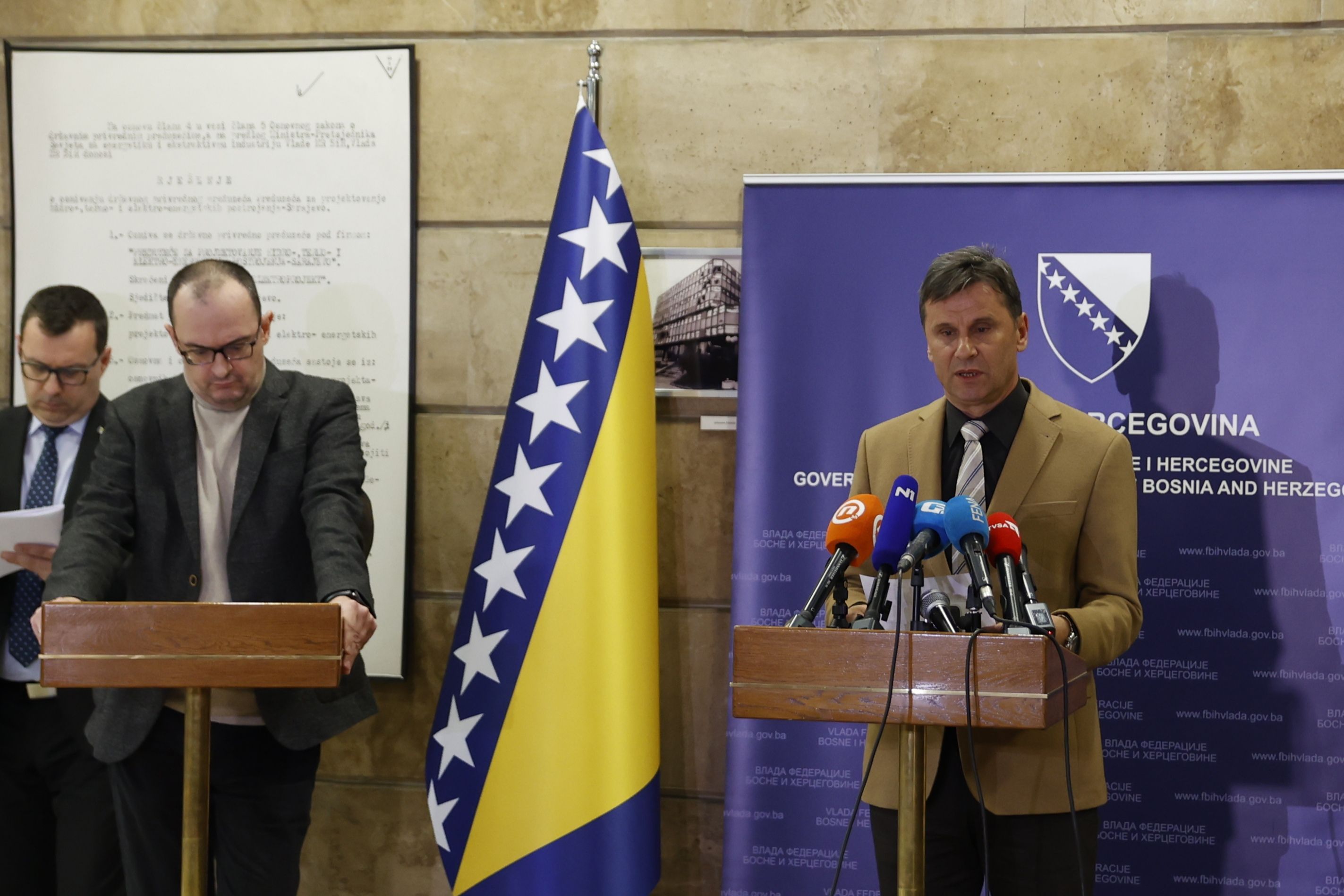 Novalić: Zakazana tematska sjednica Vlade kao refleksija na ukrajinsku krizu