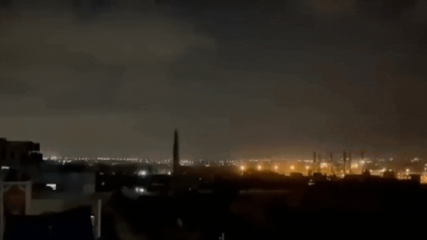 Zbog zapaljivih balona bombardovana Gaza