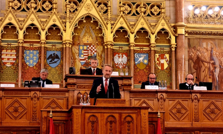 "Blokade uzrokovali političari iz RS, jer ne mogu negirati genocid"