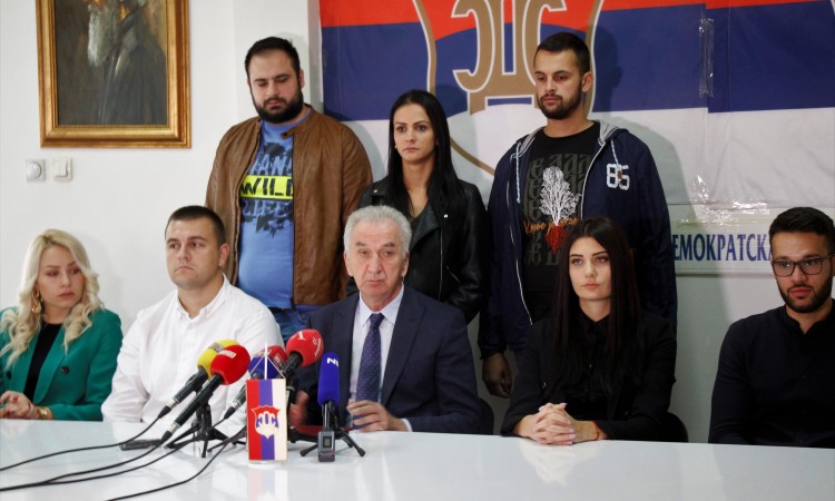 Šarović: Vladajuće stranke trebaju iznaći rješenja za deblokadu rada institucija