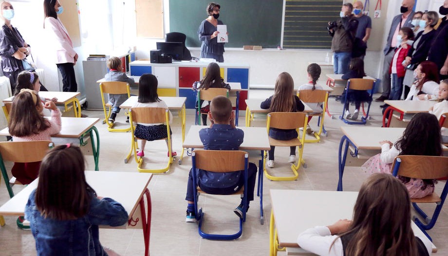 Uputstvo za prevenciju i kontrolu COVID-19 u školama u KS