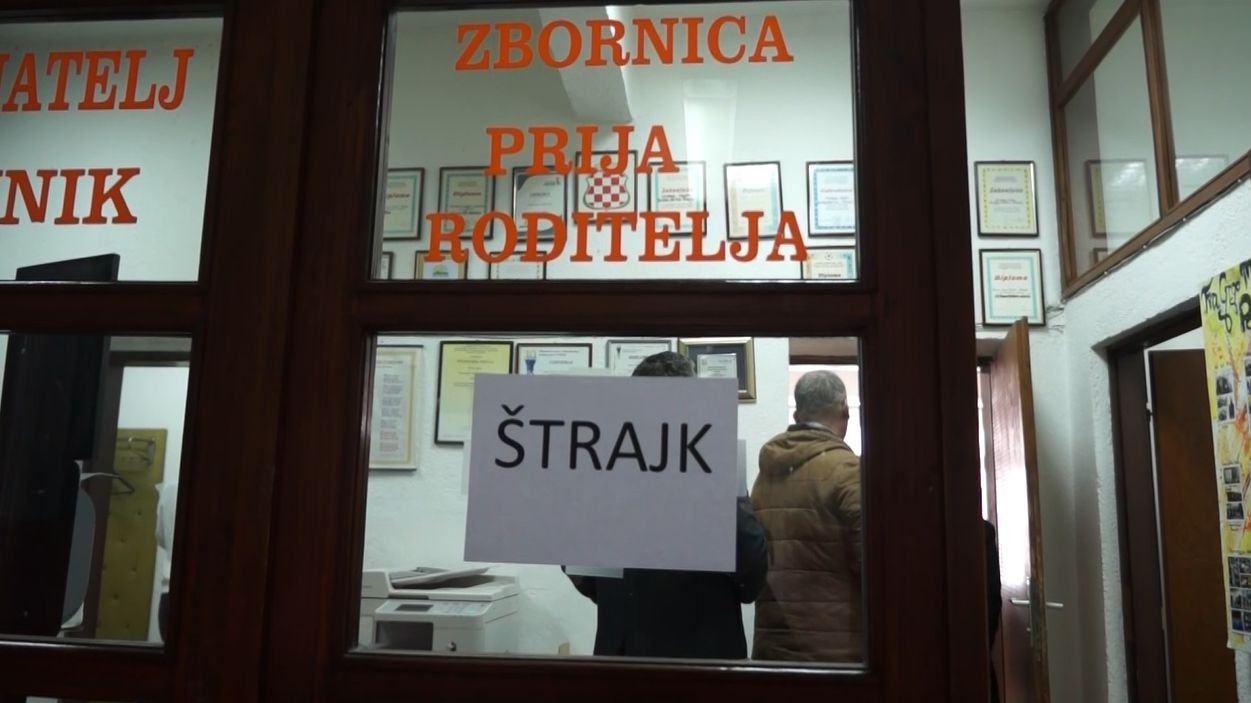 Štrajk prosvjetara u ZHK