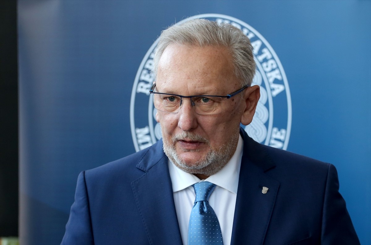 Božinović: Strože ćemo provoditi postojeće mjere protiv epidemije koronavirusa