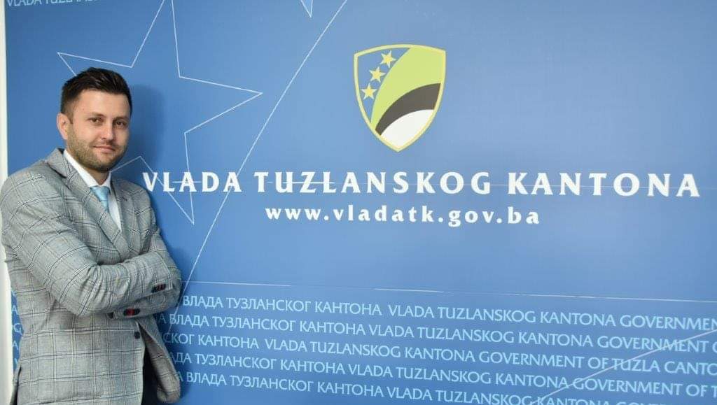 Baraković: Niti jedan uposlenik u školama u TK nije ostao bez posla