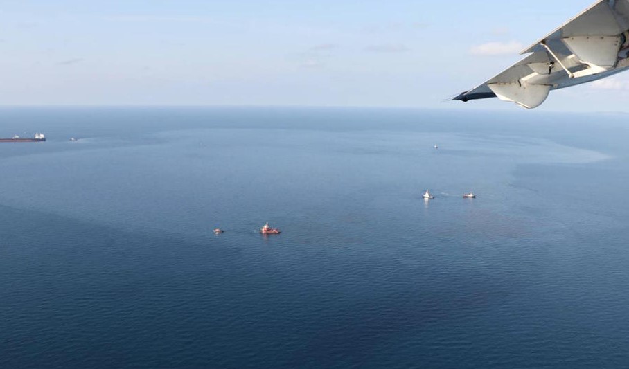 U Tajlandskom zalivu iscurilo 50 tona nafte, ugrožen nacionalni park