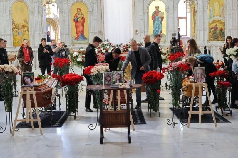 Sahrana za tromjesečnu bebu, majku i babu ubijene u napadu u Odessi
