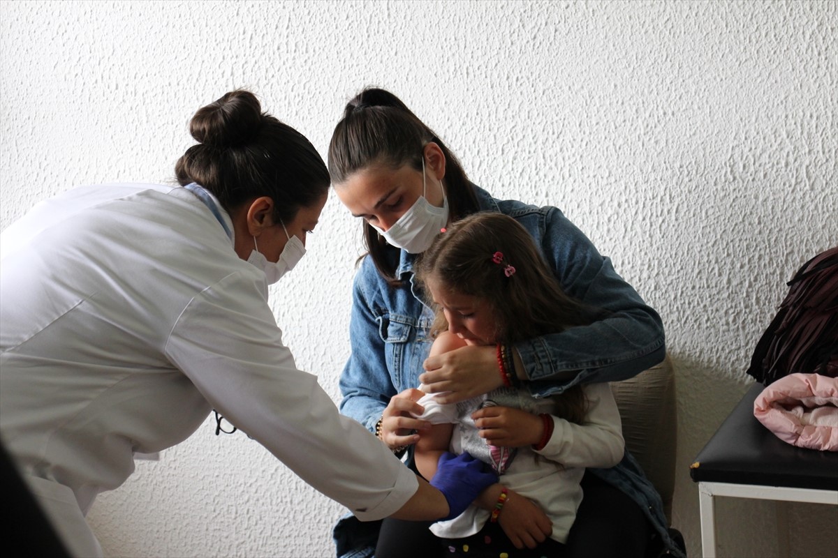 Stručnjaci u BiH upozoravaju: Neophodno nadoknaditi propuštene doze pri imunizaciji djece