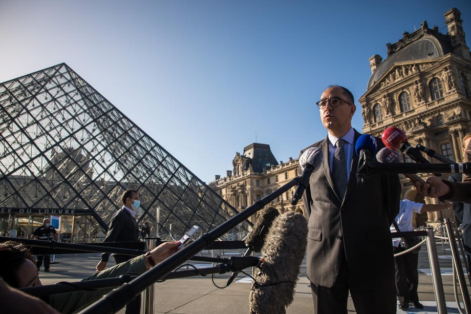 Bivši direktor Louvrea pod istragom o krijumčarenju artefakata