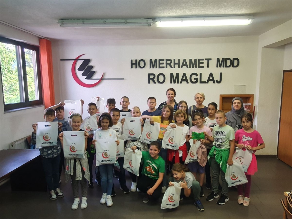 Osnovci iz Maglaja prikupili donaciju za kupovinu objekta za Narodnu kuhinju Merhameta