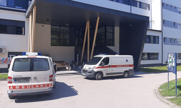 Kantonalna bolnica u Bihaću suočena sa nedostatkom medicinskog kadra