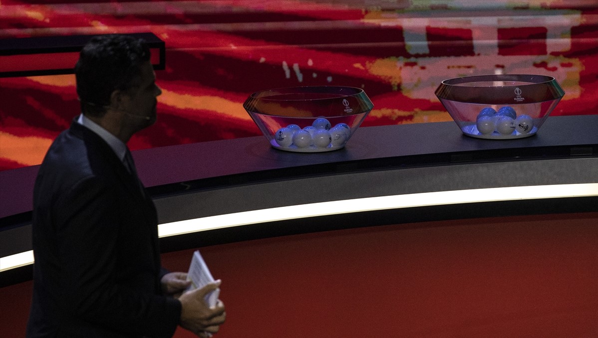 Žrijeb grupa Evropske lige: Dinamo u grupi s West Hamom, a Zvezda s Bragom