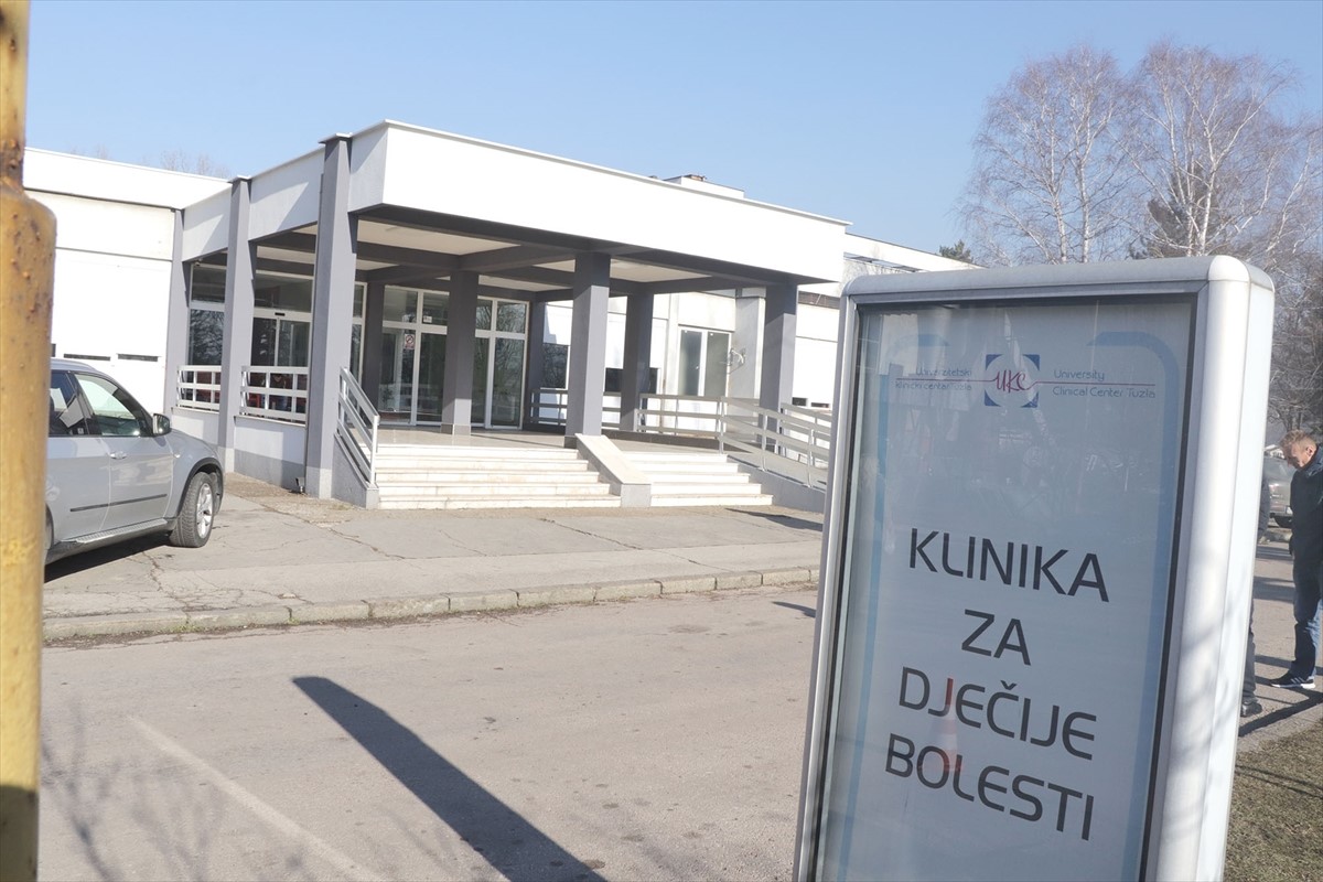 Utrostručen prijem pacijenata u Klinici za dječije bolesti UKC-a Tuzla