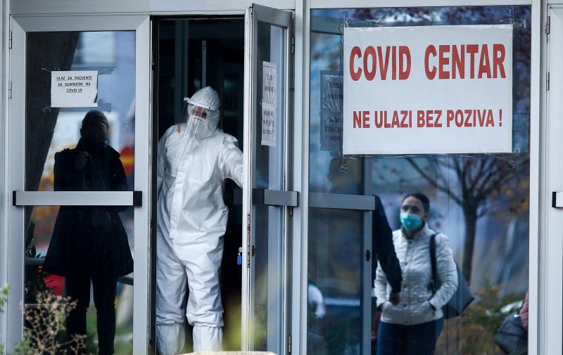 U Kantonu Sarajevo 949 novozaraženih koronavirusom, preminule četiri osobe