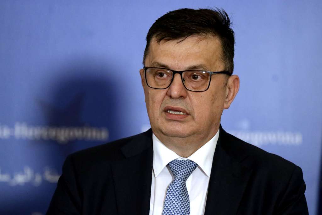 Tegeltija u Londonu na Petom investicionom samitu EBRD-a za zapadni Balkan