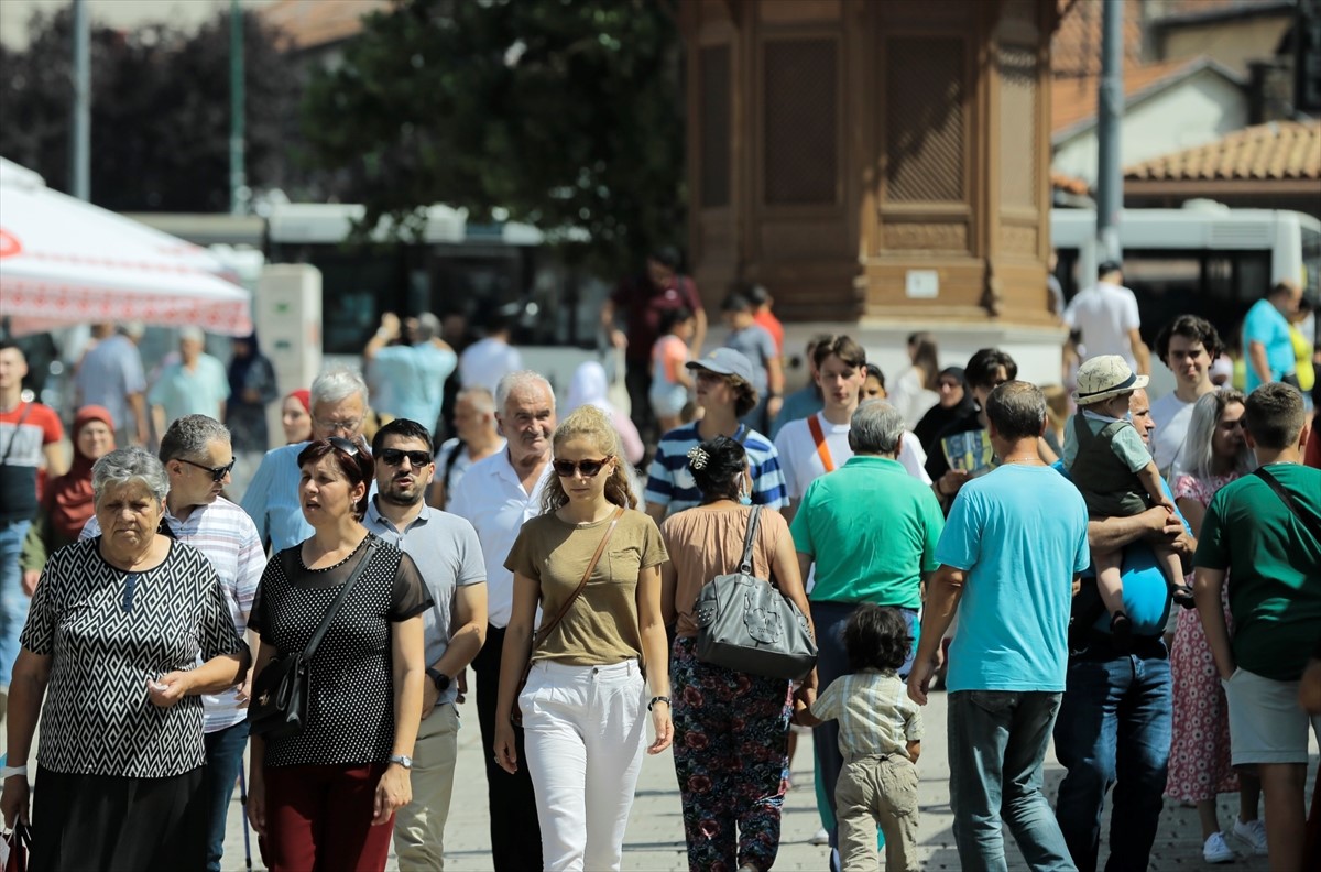 Toplotni val zahvatio region: Ljekari upozoravaju na opasnost od vrućina