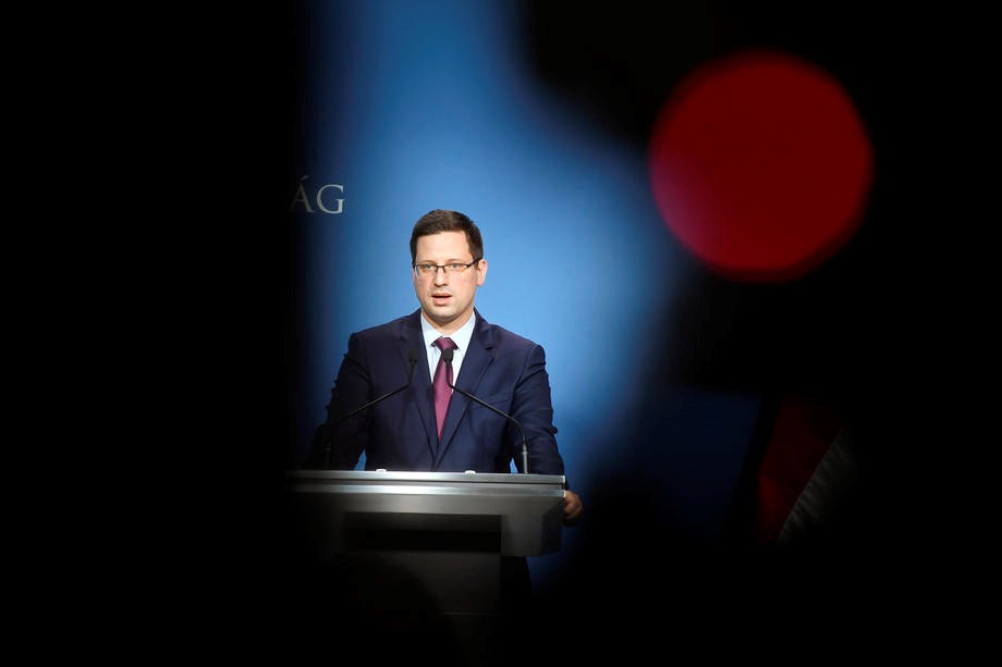 Poslodavci u Mađarskoj moći će tražiti od uposlenika da se vakcinišu protiv COVID-19