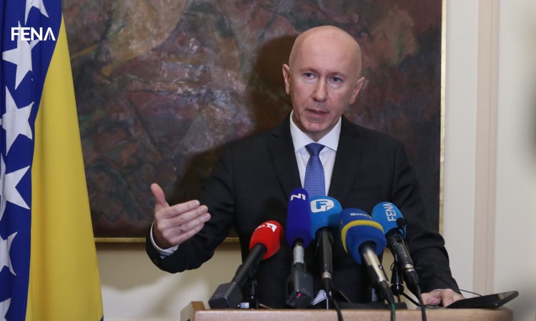 Dunović: Reakcija na jedan ne umanjuje vrijednost drugog člana zakona
