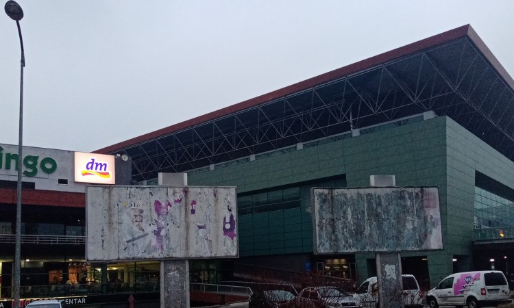 Tokom noći uništen sporni plakat u Zenici