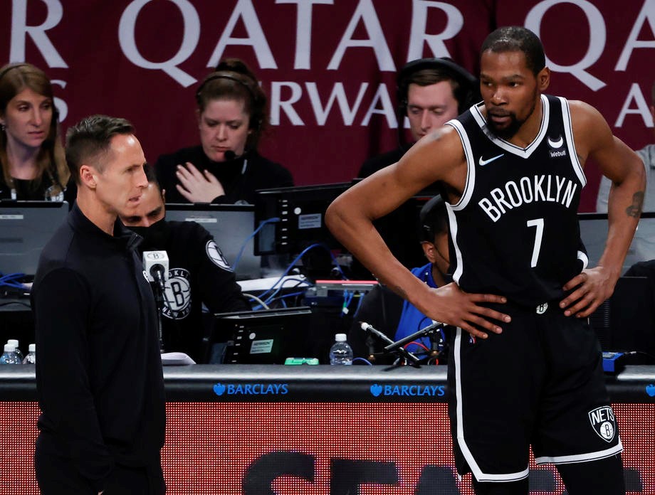 Milwaukee pobijedio Philadelphiju, Dallas ubijedljiv protiv Lakersa