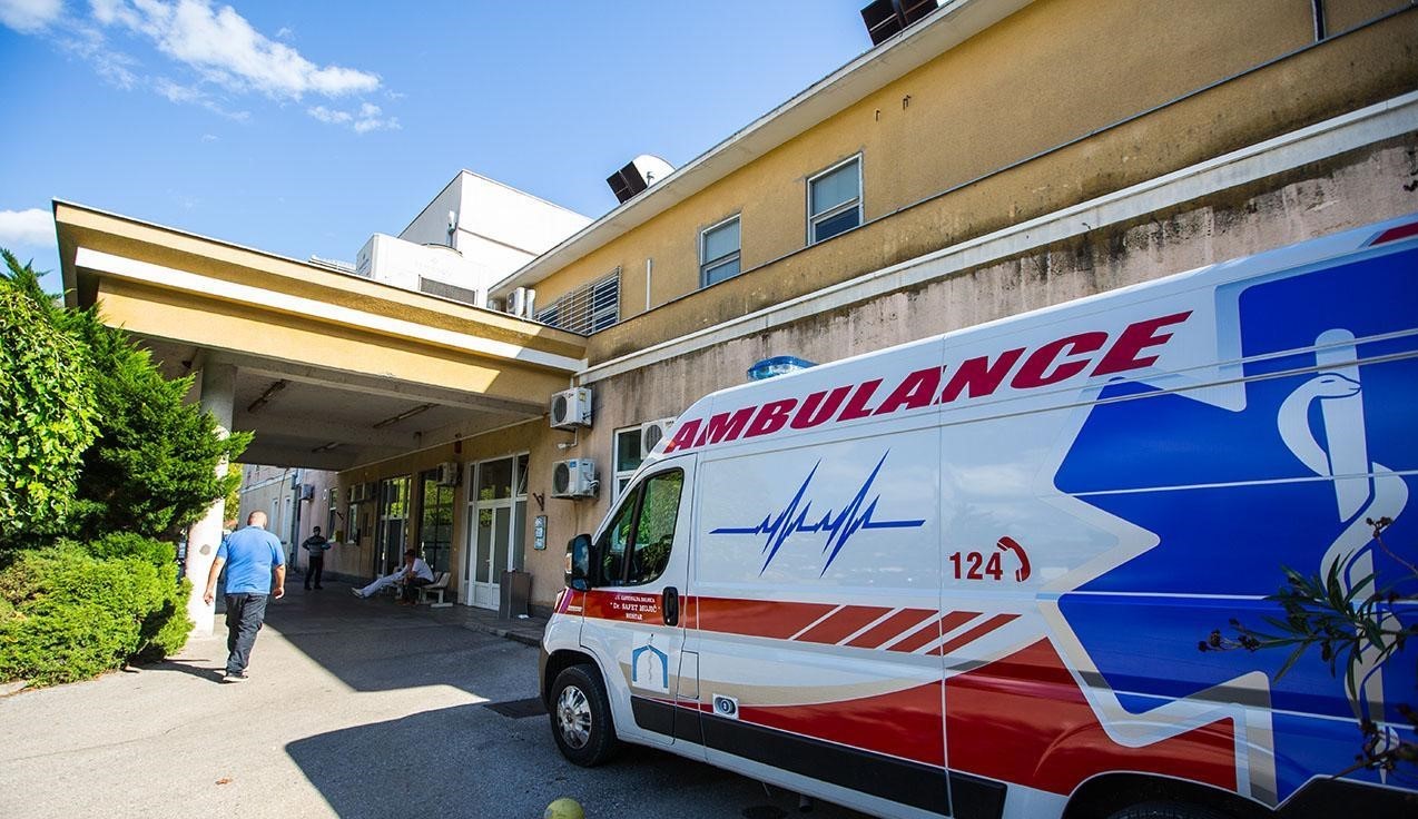 Mostarski maturanti otrovali se hranom, dvoje hospitalizirano