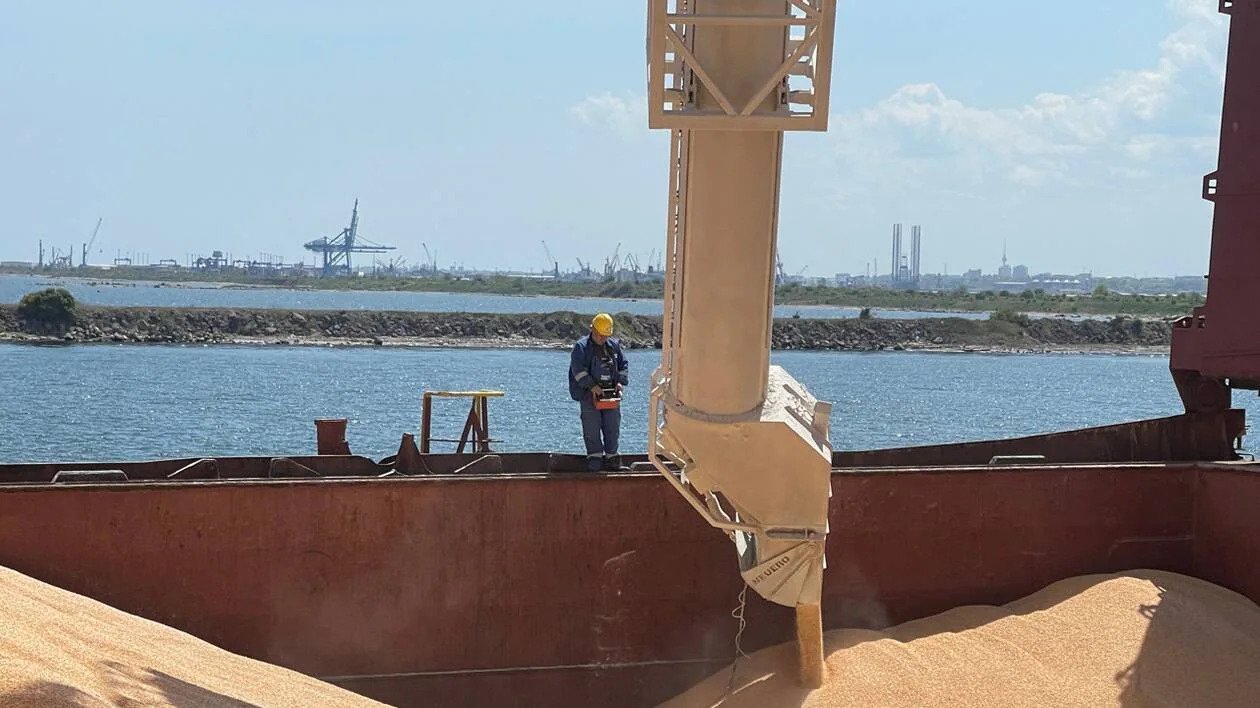 Počeo "izvoz" žitarica u Rusiju iz ukrajinskog grada Hersona