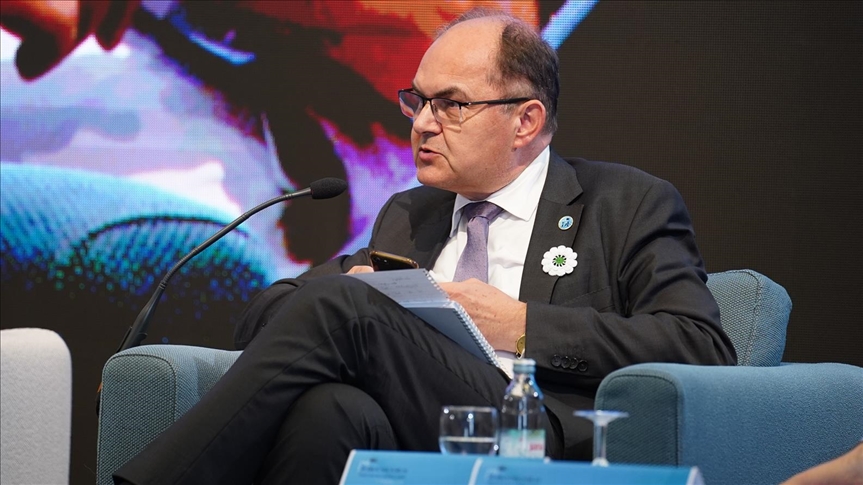 Schmidt: Ja igram na kartu mlade generacije