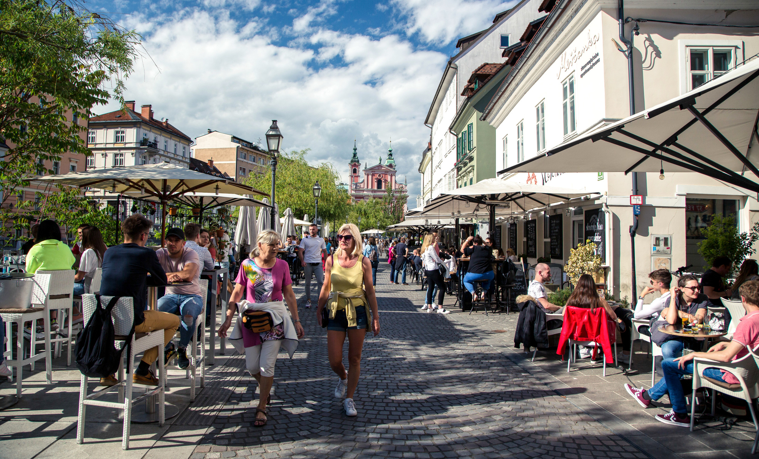 U Sloveniji 116 novozaraženih, najviše od početka ljeta